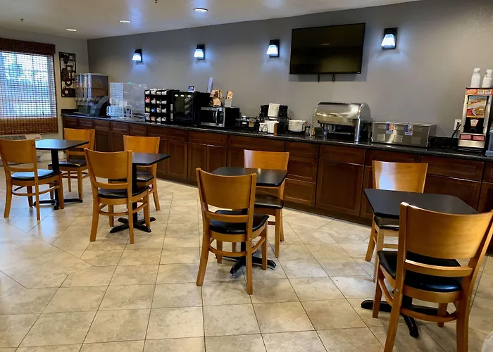 Best Western Kettleman City Inn & Suites
